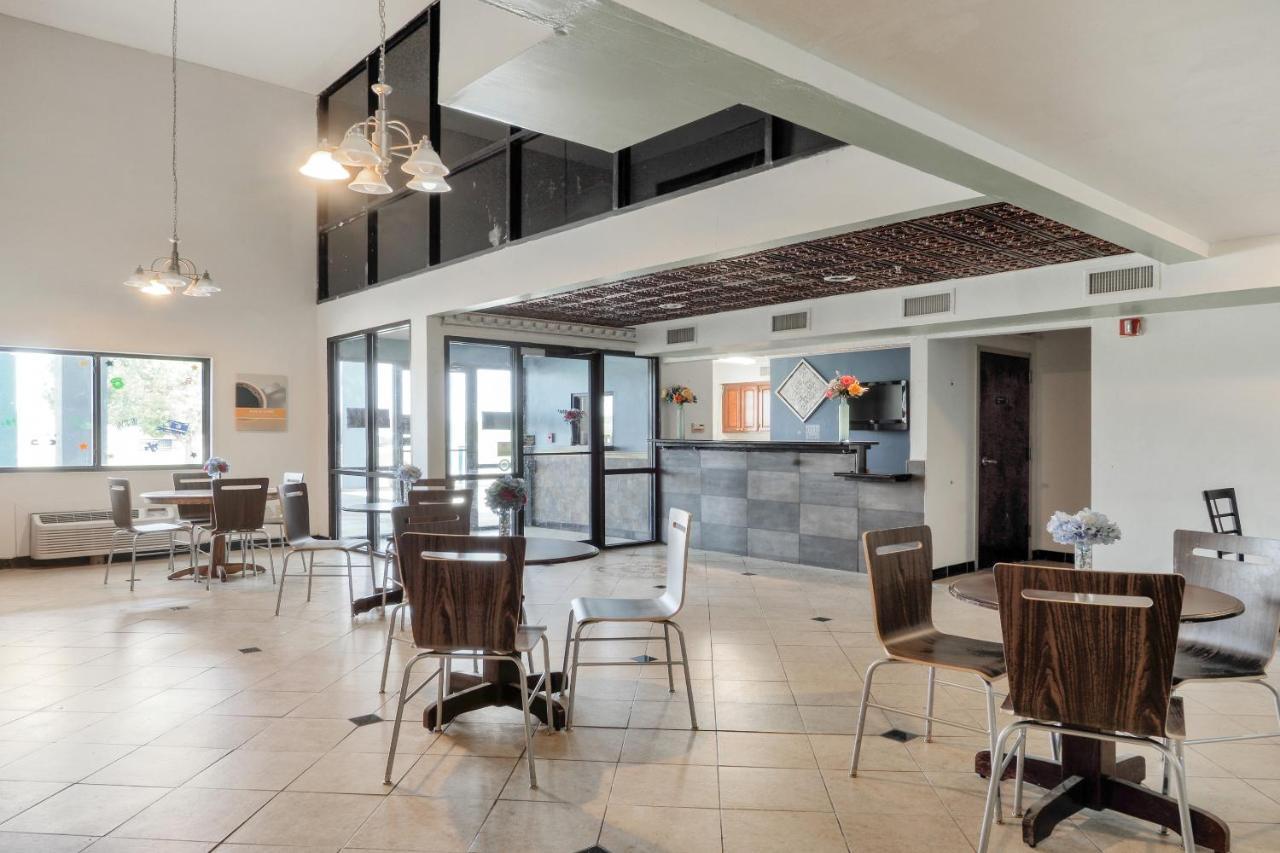 Lonestar Inn & Suites, Erick Ok Hwy 40 By Oyo Εξωτερικό φωτογραφία